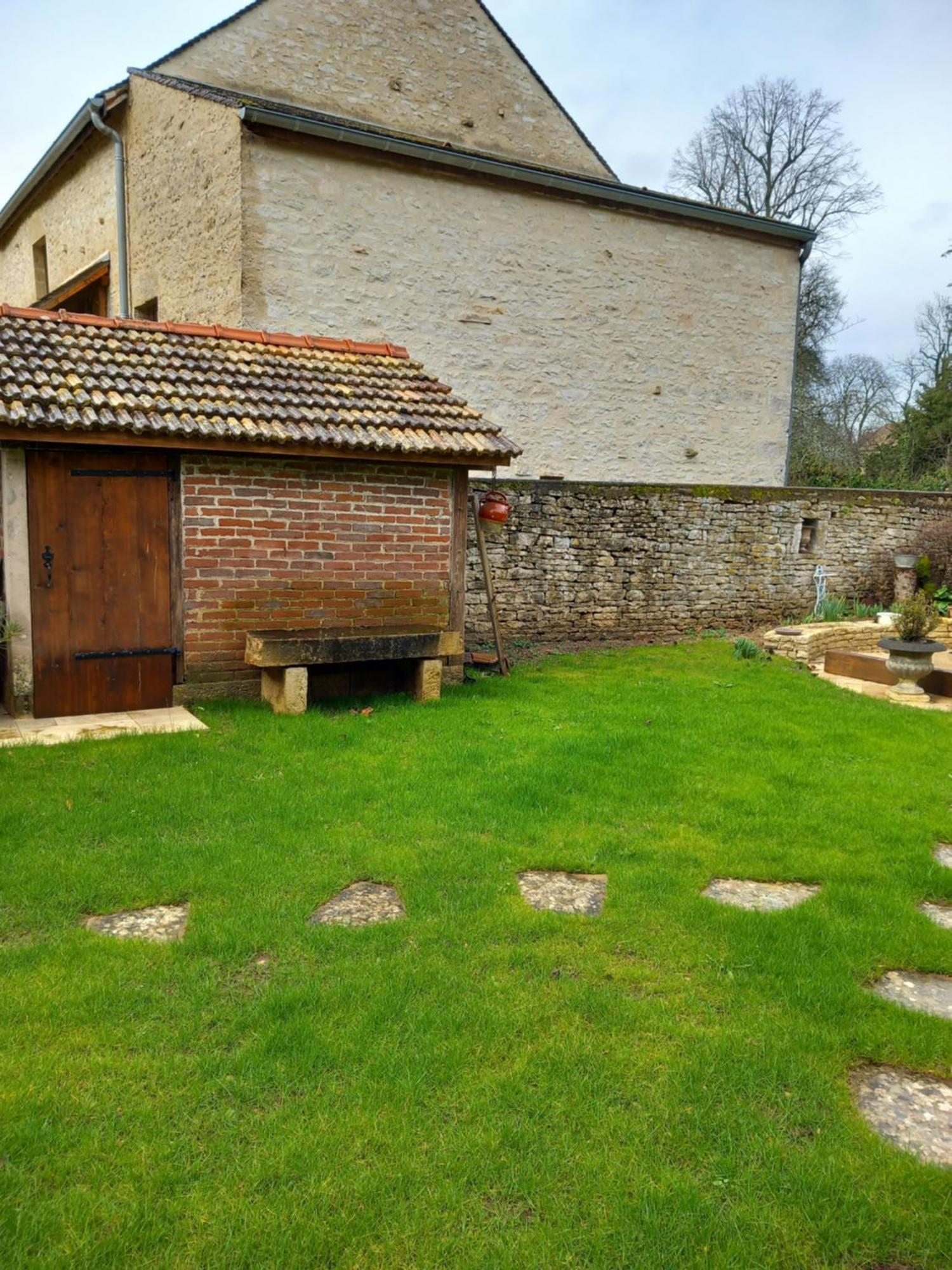 Chambre D Hotes Au Coeur De Meursault Eksteriør billede
